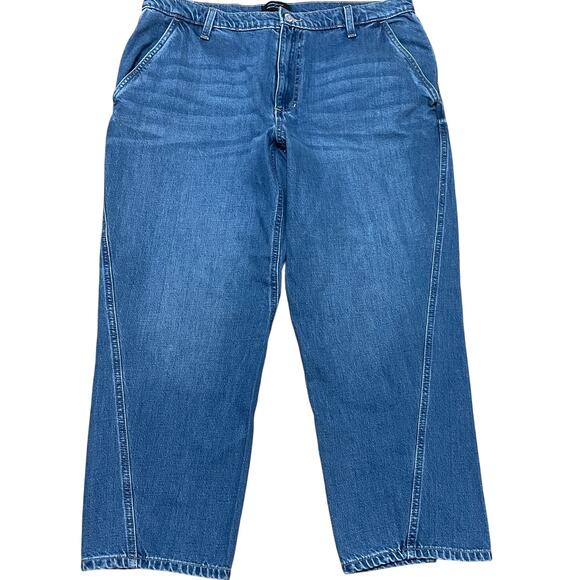 Banana Republic Women's 16 High Rise Barrel Leg Medium Wash Denim Jeans NWT‎ - Picture 1 of 5